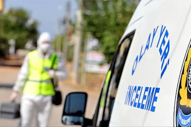 Aynı dairede 3 ölü, 1 ağır yaralı
