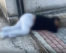 Sokak ortasında kadın cinayeti: Önce göğsünden sonra kafasından vurdu 