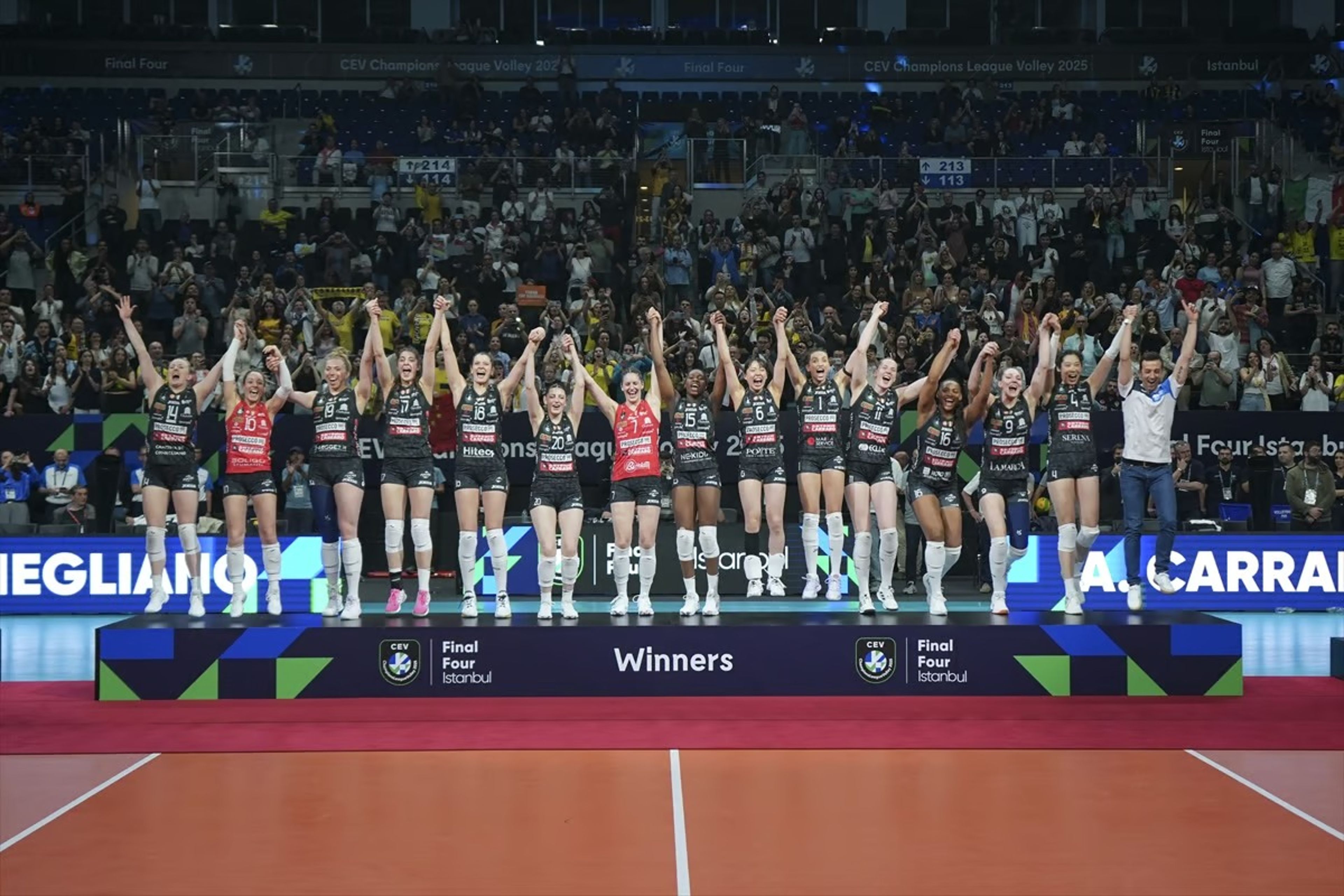 CEV Şampiyonlar Ligi'nde İtalyan derbisinde kupa sahibi belli oldu: Imoco zirvede!
