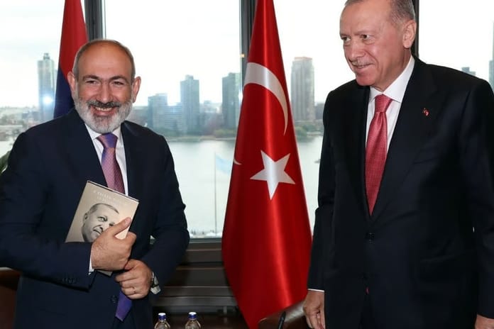 Paşinyan Ermenistan’ın enerji sistemini Türkiye ve Azerbaycan’a bağlamak istiyor