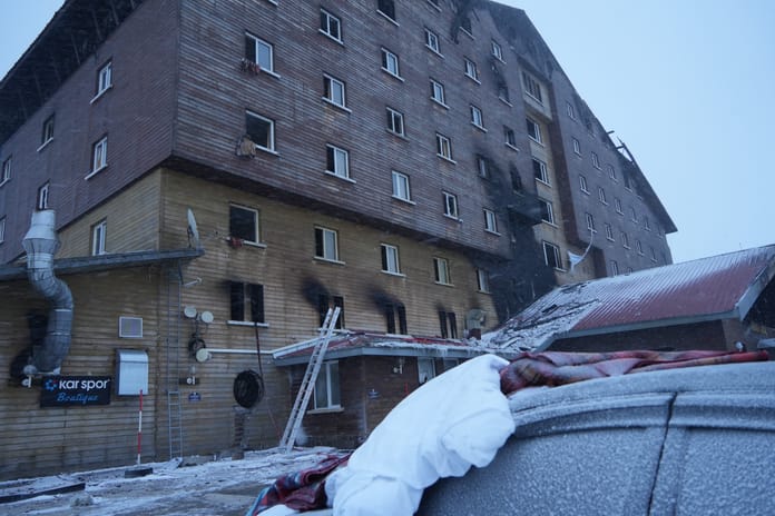 Yangın davasının tanıkları mahkemede konuştu: "Patronların araçlarını 3 gün sonra çıkarttık"