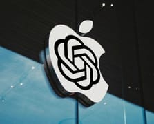 Apple ChatGPT benzeri uygulamasını şirket içinde test etti