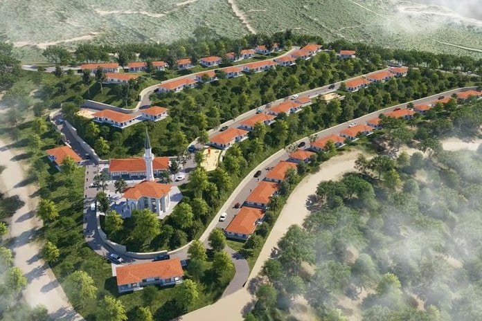 Bakan Kurum açıkladı: Yanan köyler yeniden inşa ediliyor