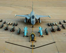 Pakistan, Sudan’a 1,5 milyar dolarlık silah ve savaş uçağı satışına yaklaştı