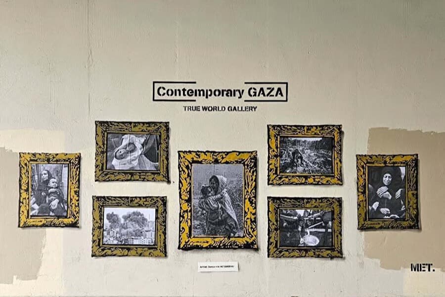 Contemporary Gaza sergisi sokakta açıldı
