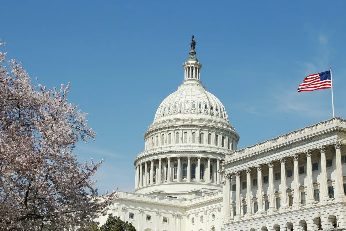 U.S. Senate Amid Budget Deadlock