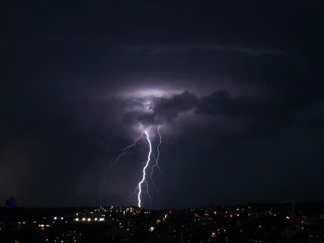 İçişleri Bakanlığı'ndan gece yarısı alarmı