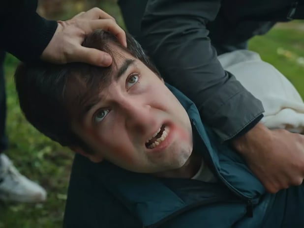 Arka Sokaklar yeni bölüm fragmanı izle | Tunç'un başı büyük belada | Kanal D ile Arka Sokaklar 731. bölüm fragmanı