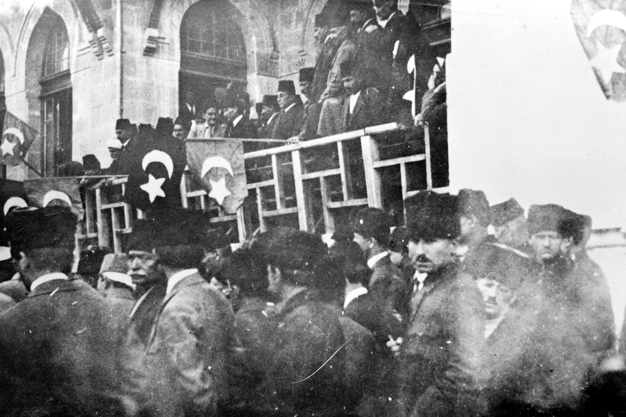 Milli iradenin kalbi TBMM 105 yaşında