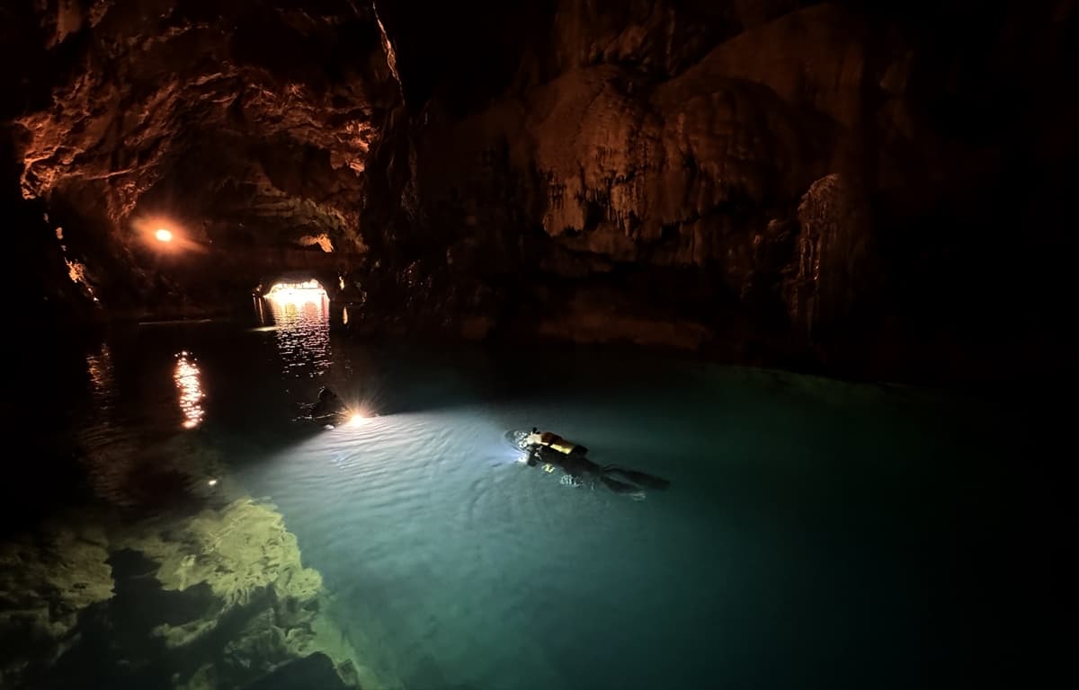 Antalya'nın gizemli mağarası "Altınbeşik Mağarası"