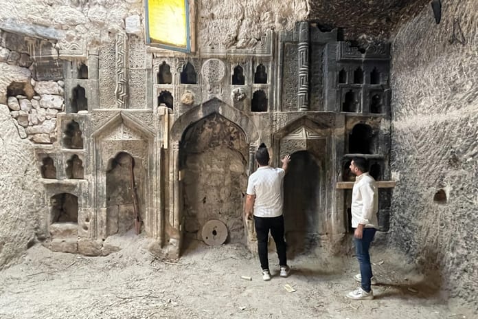 Nevşehir'de odunluk 600 yıllık ibadethane çıktı