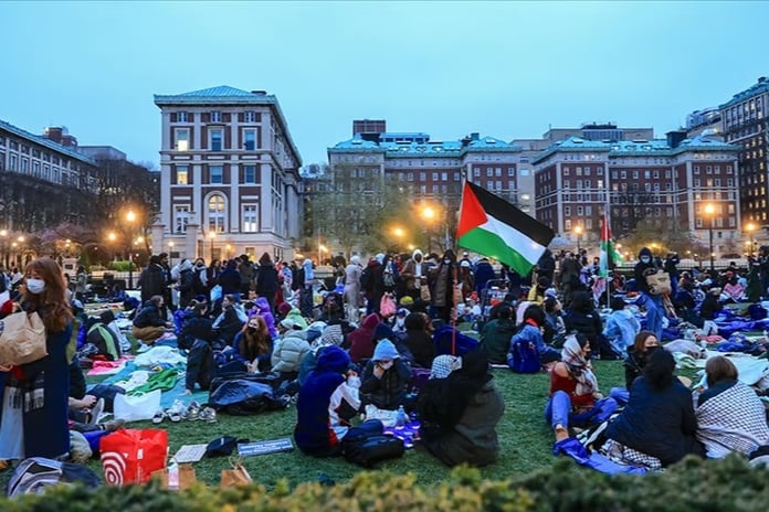 Columbia Üniversitesi'nden öğrencilere Filistin cezası