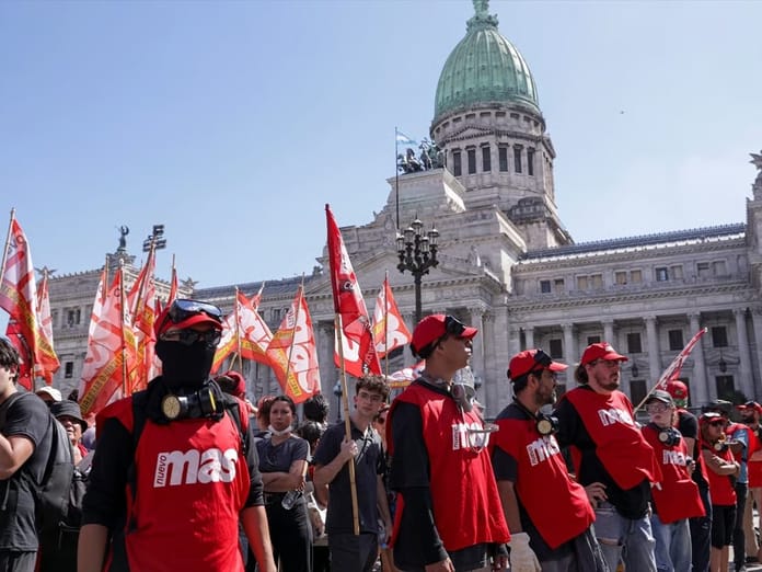 Arjantin'de işçiler Devlet Başkanı Milei hükümetini protesto etti 