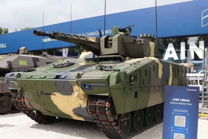 Leonardo ve Rheinmetall, İtalyan ordusu için ilk 21 zırhlı aracı teslim etmeye başlıyor