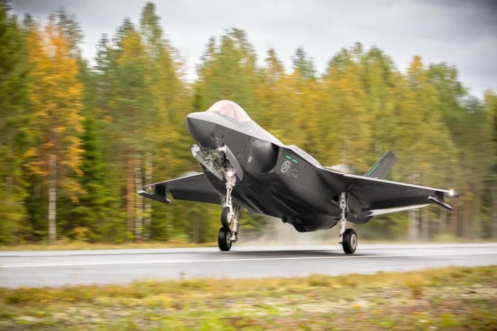 İsviçre F-35 siparişini azaltabilir