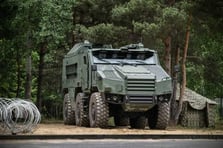 Polonya Heron 6×6 zırhlı aracının seri üretimine başladı