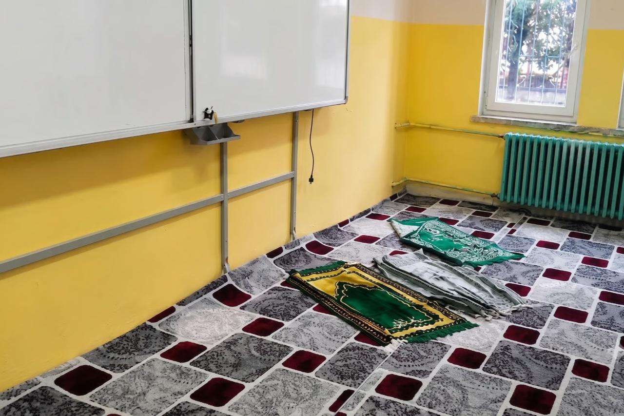 Okullarda mescit kararına Alevi Bektaşi Derneği'nden tepki 