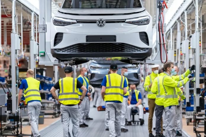 Volkswagen'in ilk çeyrek karı yüzde 37 düştü