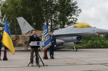 Hollanda, Ukrayna'ya son F-16 savaş uçağını teslim ediyor