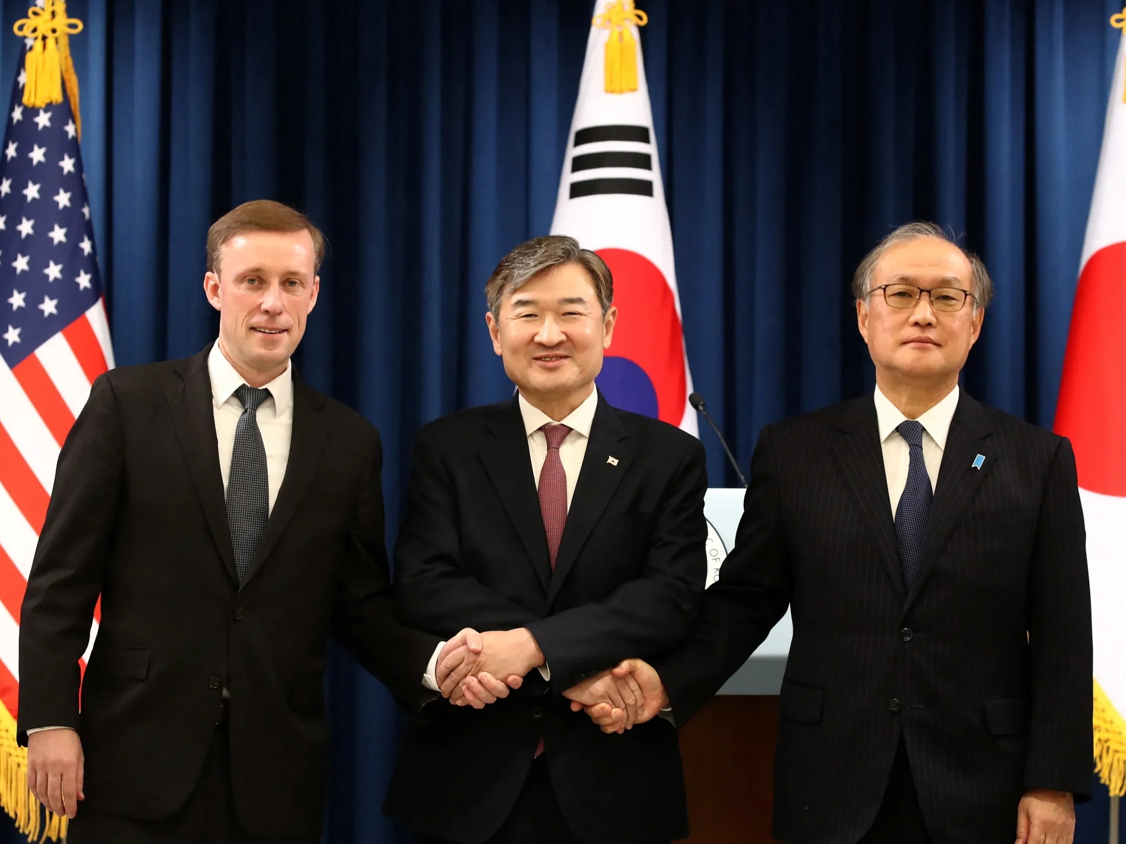 US, Japan, S. Korea Tighten Front on North Korea