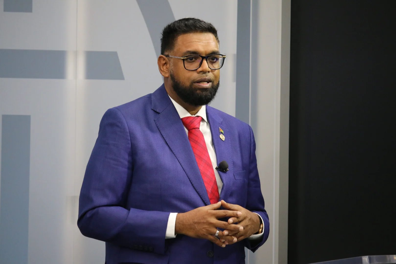 Guyana Cumhurbaşkanı Ali’den Kral 3. Charles’a köle ticareti için özür ...