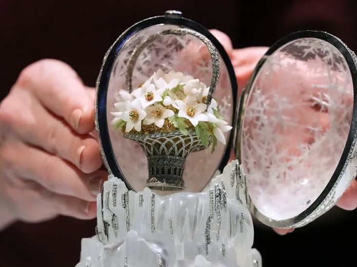 Fabergé yumurtası müzayedede 30.2 milyon dolara satıldı