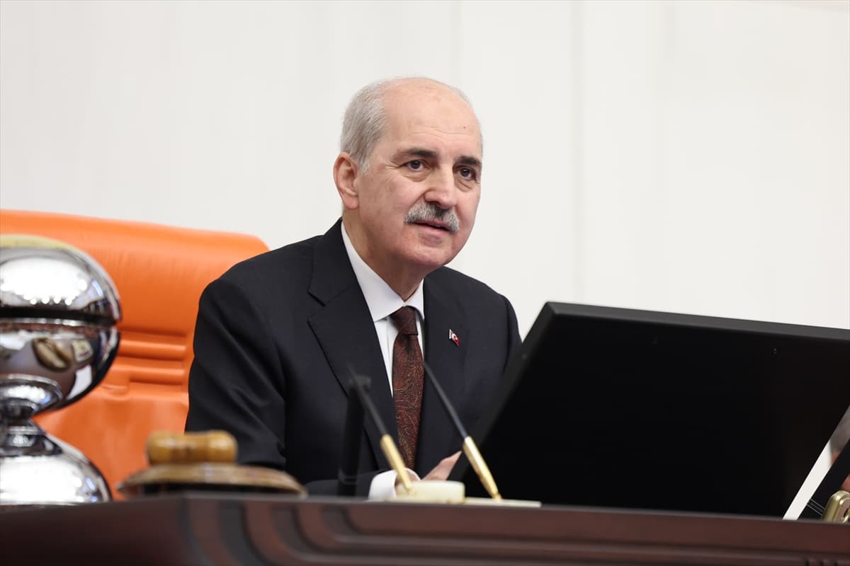Gazi Meclis’te çocukların günü: "Savaş, korku ve gözyaşı istemiyoruz"
