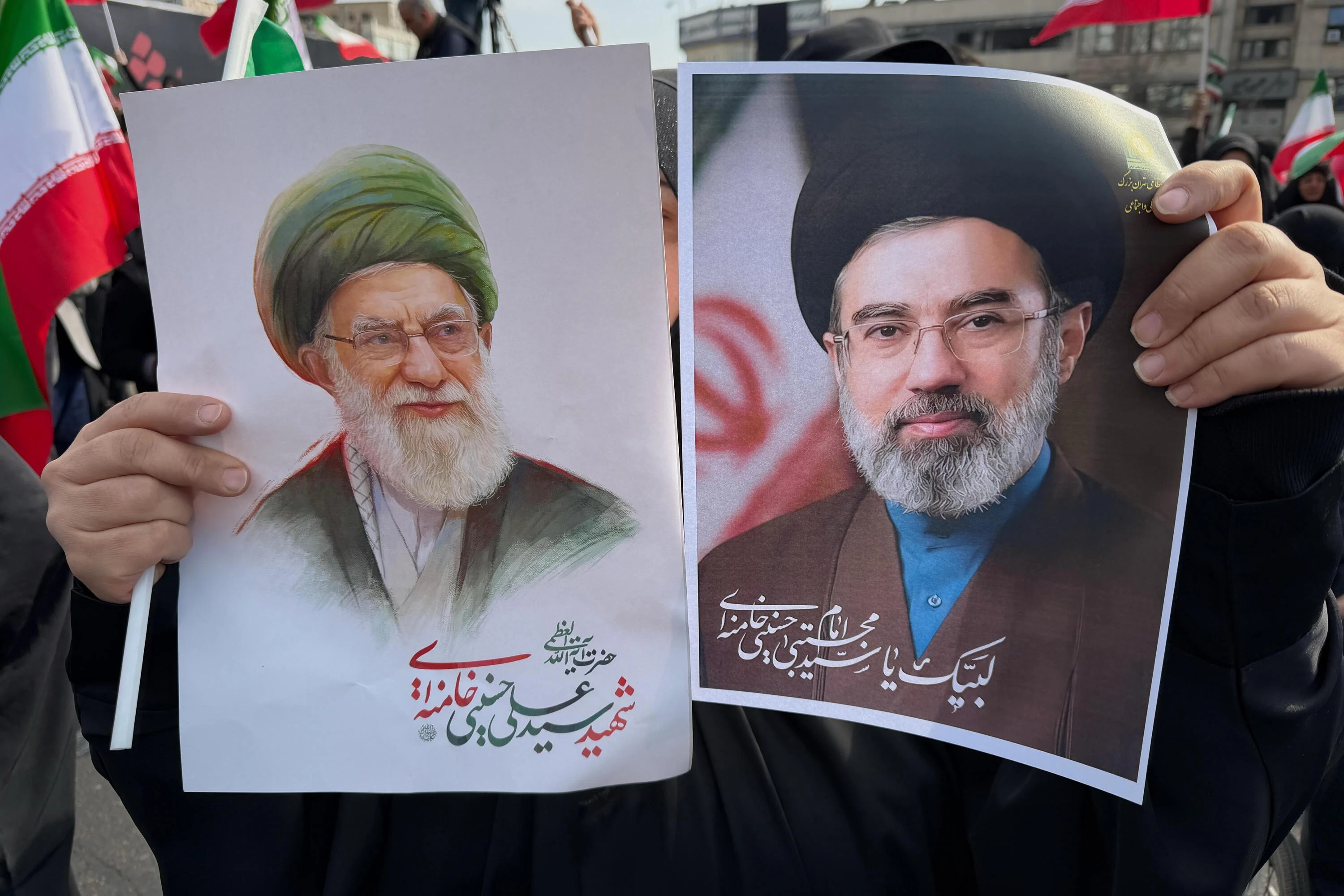 US Intel: Iran Regime Not at Risk Despite Strikes