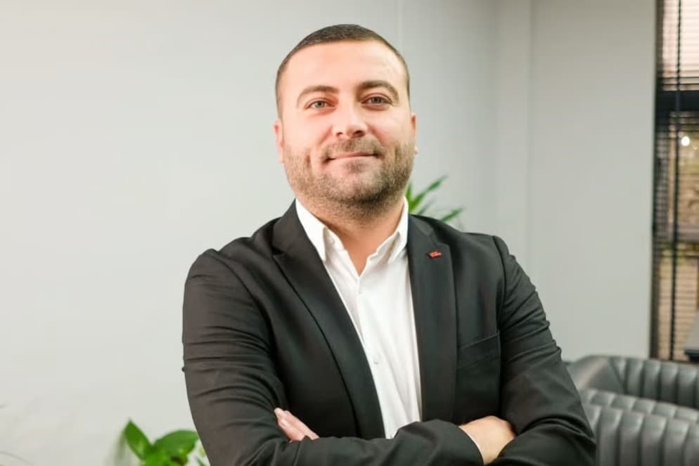 İzmir Seferihisar'da rüşvet soruşturması! Belediye Başkan Yardımcısı Gökhan Pehlivan tutuklandı