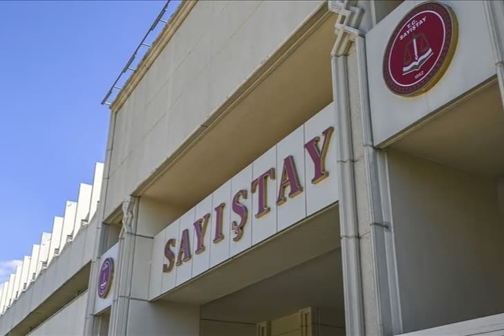 Sayıştay lise mezunu şoför alımı yapıyor