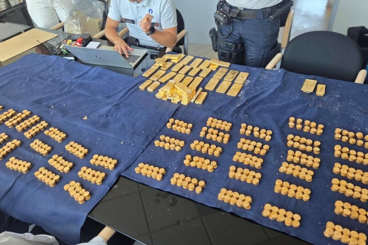 Belçika'da duvardan hazine çıktı