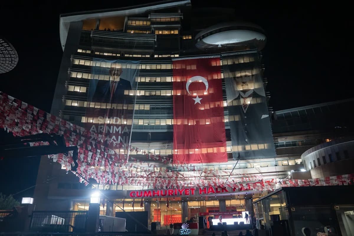 CHP'de Özel dönemi ihraç kararları iptal edildi