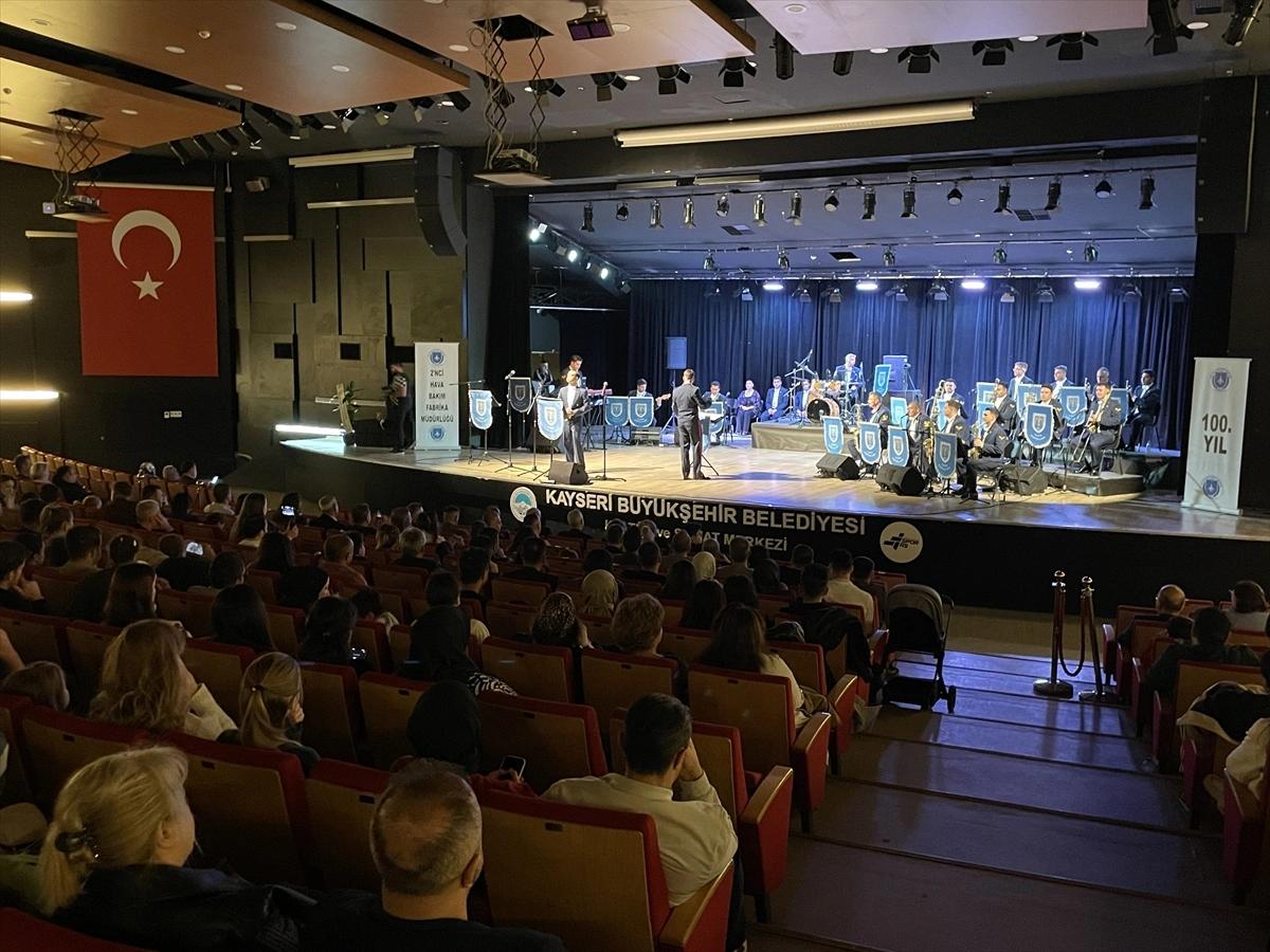 "Cazın Kartalları" Big Band aranjeleri seslendirdi