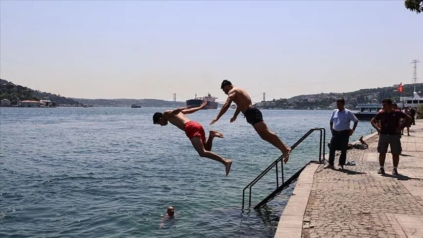 İstanbul kuzey sahillerinde denize girilir mi