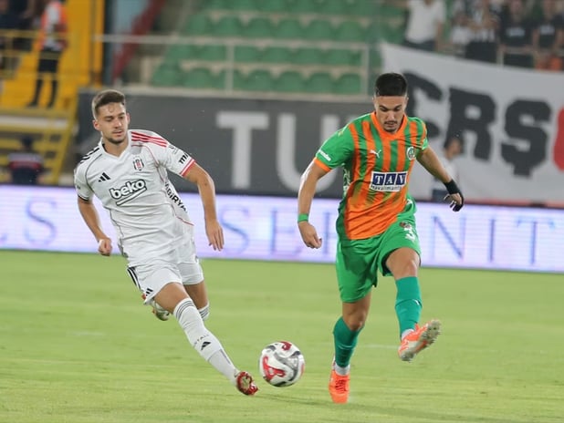 Beşiktaş'ta Sergen Yalçın dönemi mağlubiyetle başladı