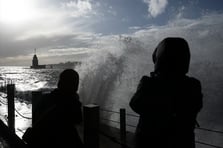 Şiddetli fırtına İstanbul'u vurdu 