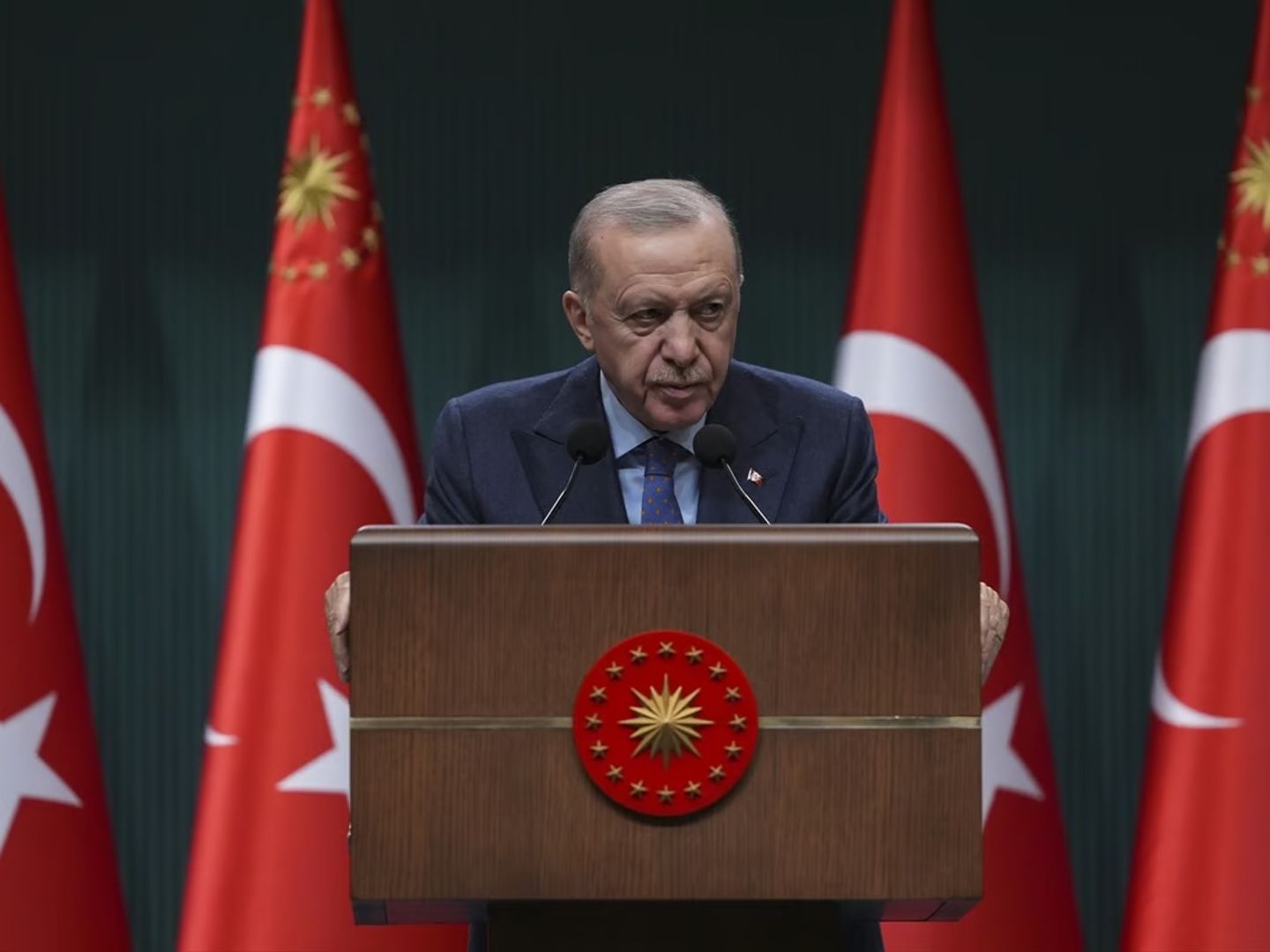 Cumhurbaşkanı Erdoğan: İstanbul siyasi ikbal heveslerinize kurban edilecek şehir değildir
