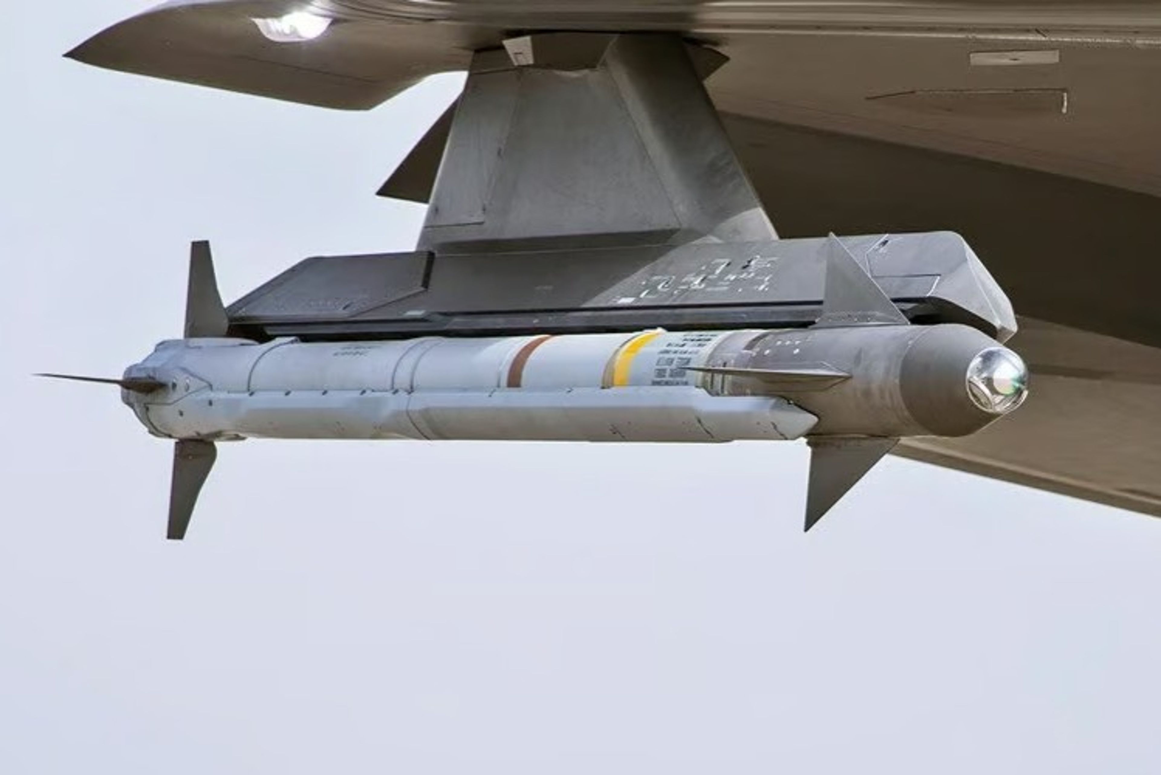 Raytheon, AIM-9X Block II füzeleri için 1,1 milyar dolarlık sözleşme aldı