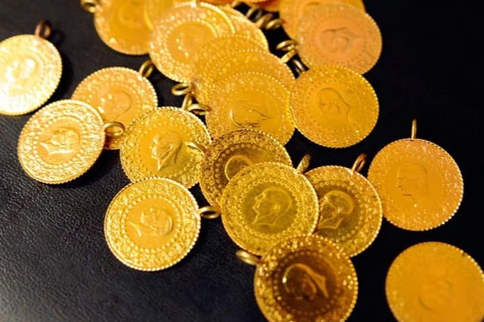 Altın durmadan yükseliyor gramı 4297 TL