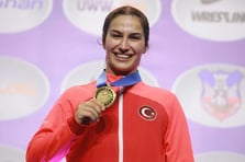 Avrupa ve Dünya şampiyonu durmuyor: Buse Tosun Zagreb’i altınla kapattı