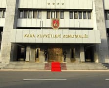 Kara Kuvvetleri ihalelerine operasyon! 6 asker gözaltına alındı 