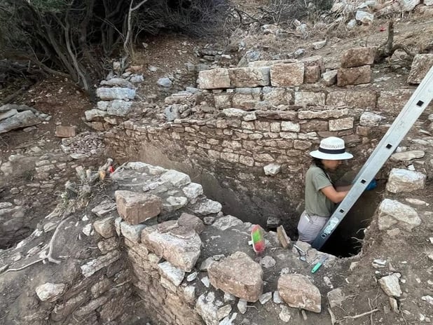 Amos Antik Kenti'nde 2300 yıllık duvarlar keşfedildi