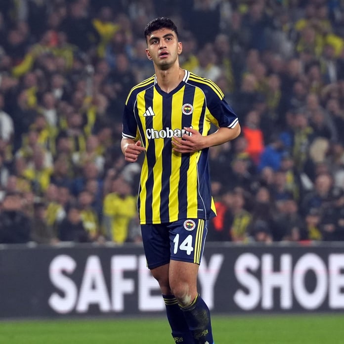 Yiğit Efe Demir'den etkili performans