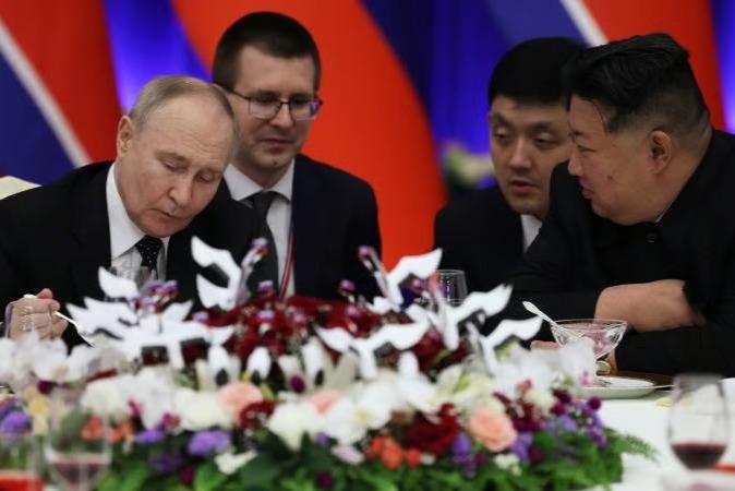 Putin Reaffirms Deal Commitments In Message To Kim Jong-un