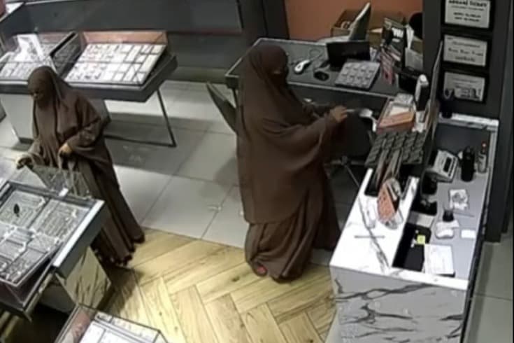 5 kuyumcudan 3 milyon TL değerinde altın çaldılar
