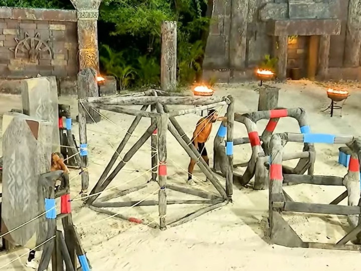 Survivor kim elendi, kim gitti? TV8 ile 7 Haziran bu hafta Survivor'da elenen isim belli oldu mu?