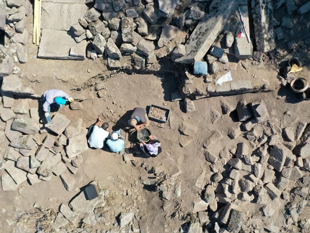 Manisa'daki Aigai Antik Kenti'nde Bereket Tanrıçası Demeter'in tapınağı bulundu