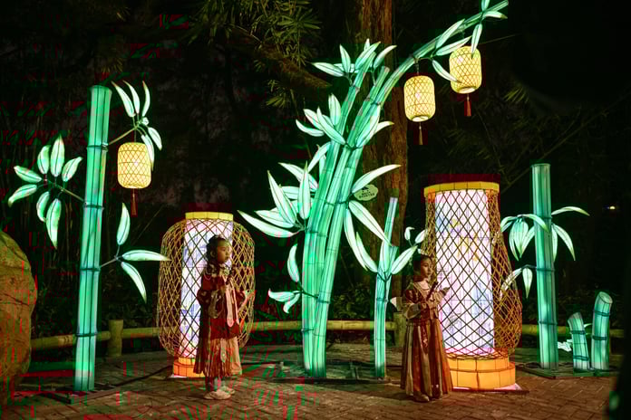 At Yılı'nın dinamizmi kenti sarıyor