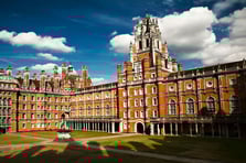 İngiltere'de her 10 üniversiteden 4'ü bütçe açığı veriyor