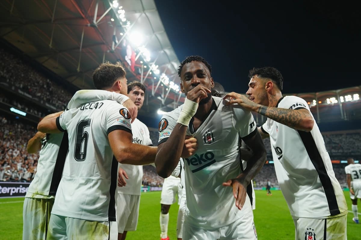 Beşiktaş’tan Avrupa’ya dört dörtlük başlangıç!
